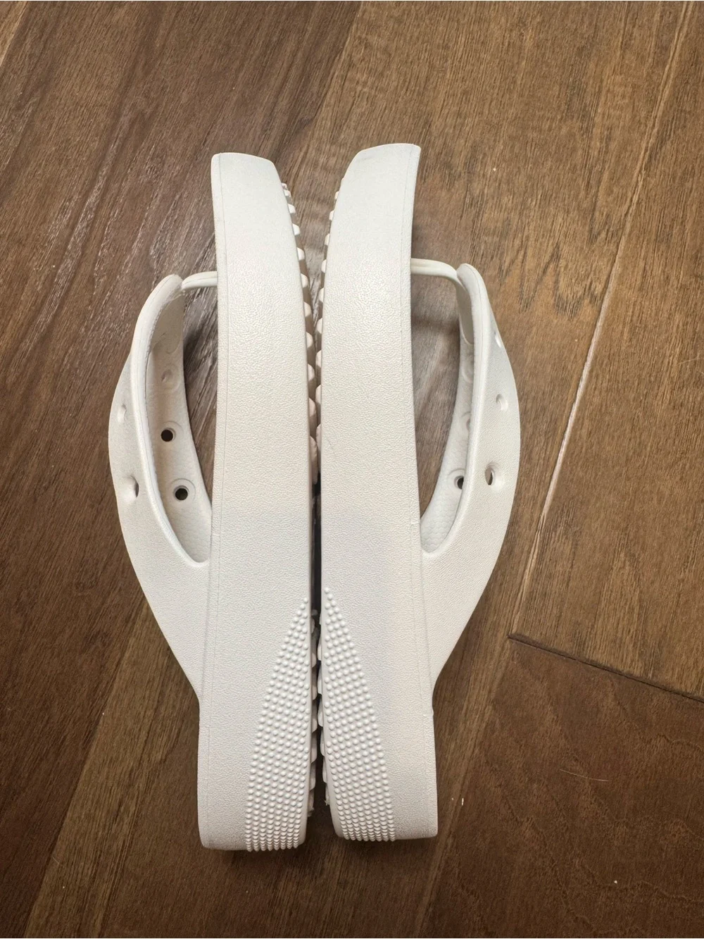 CROCS Platform Flip-Flop Thong Sandals White - Size 9 Women